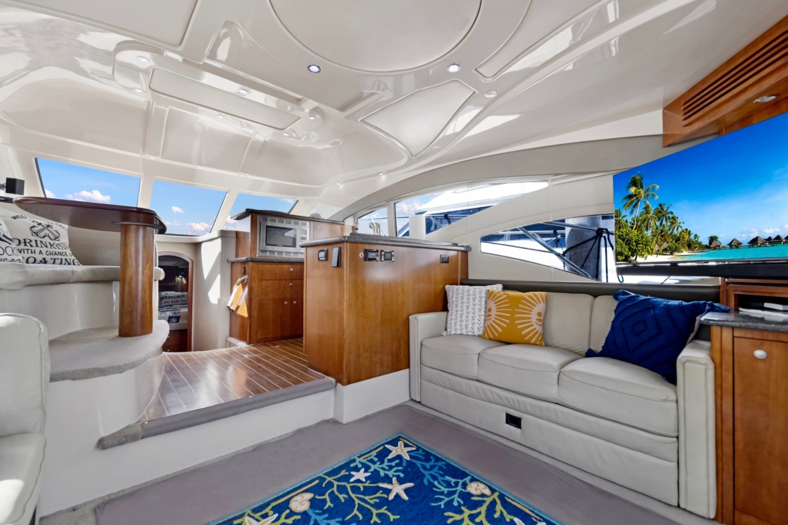 48' Cruiser yacht charter Miami photo 7
