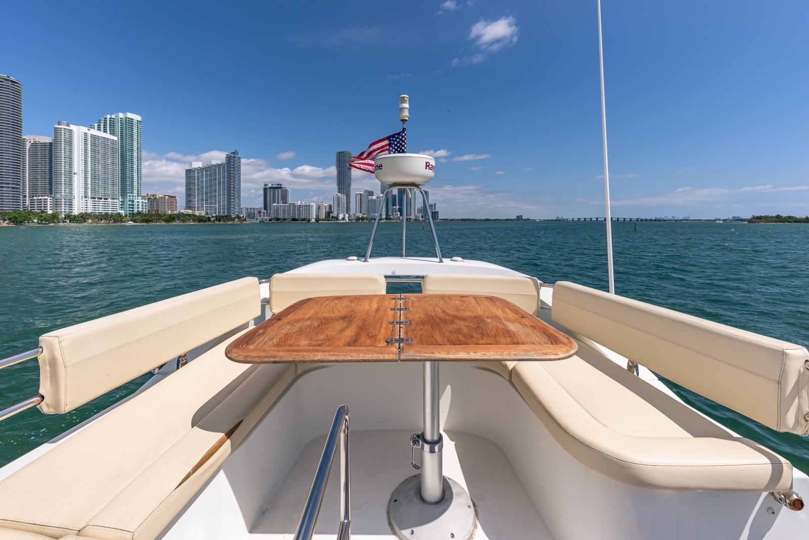 52' Beneteau yacht charter Miami photo 6