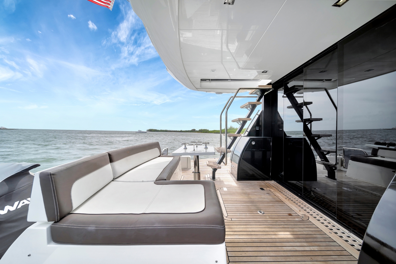 53' Galeon yacht charter Miami photo 8