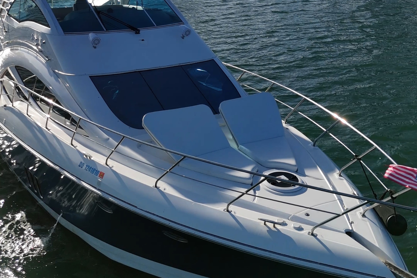 55' Cruiser yacht charter Miami photo 3