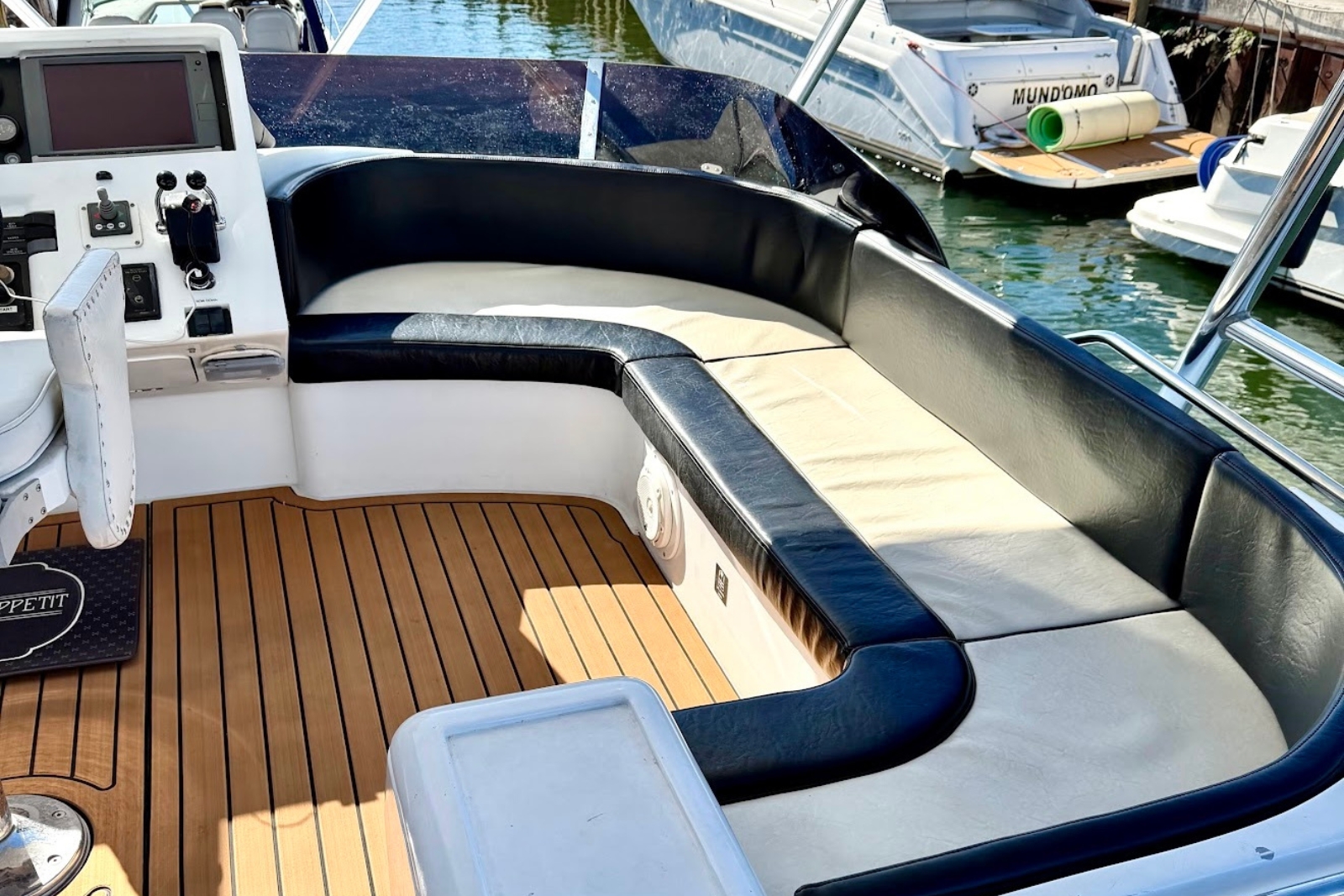 55' Princess yacht charter Miami photo 3