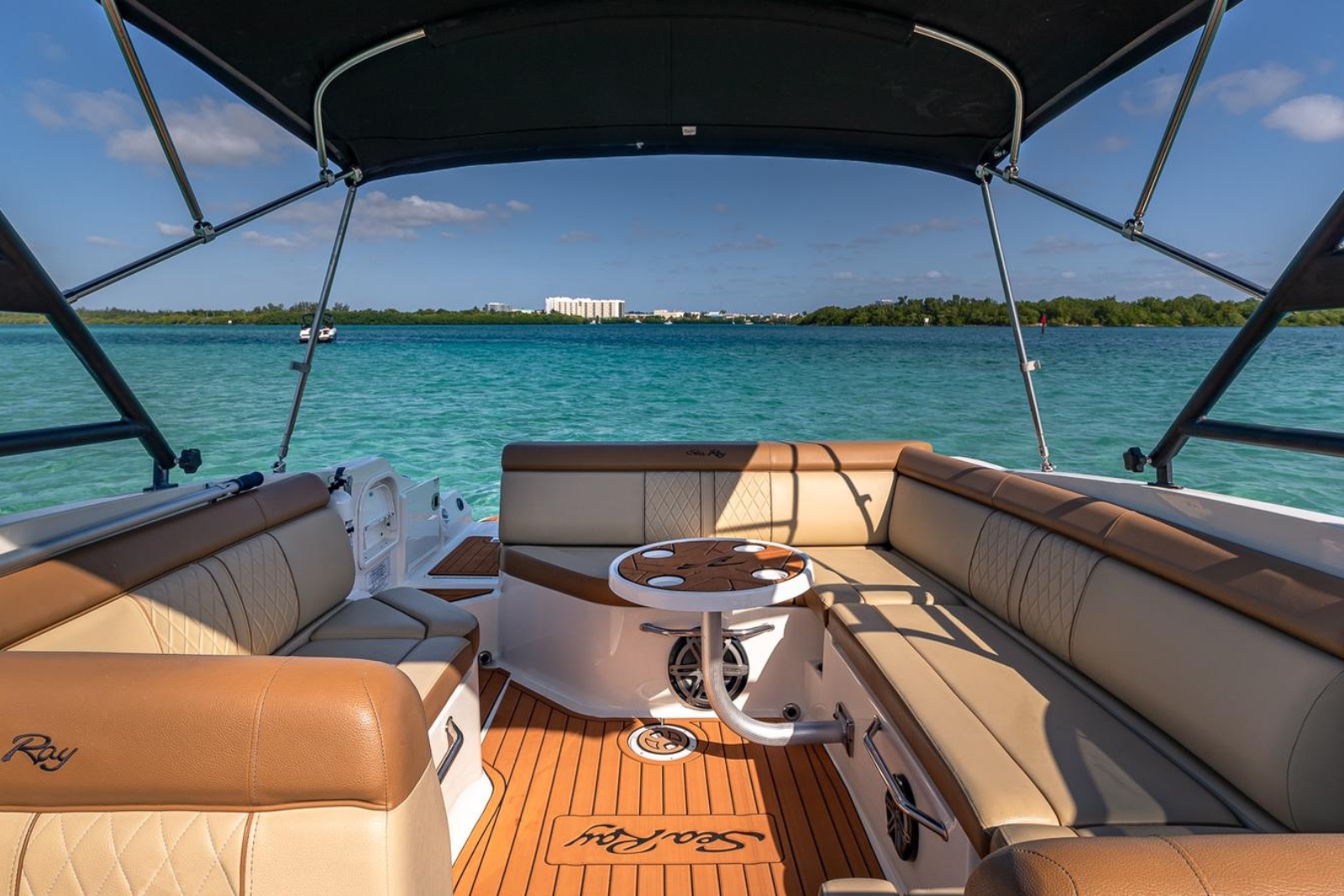 29' Sea Ray yacht charter Miami photo 2