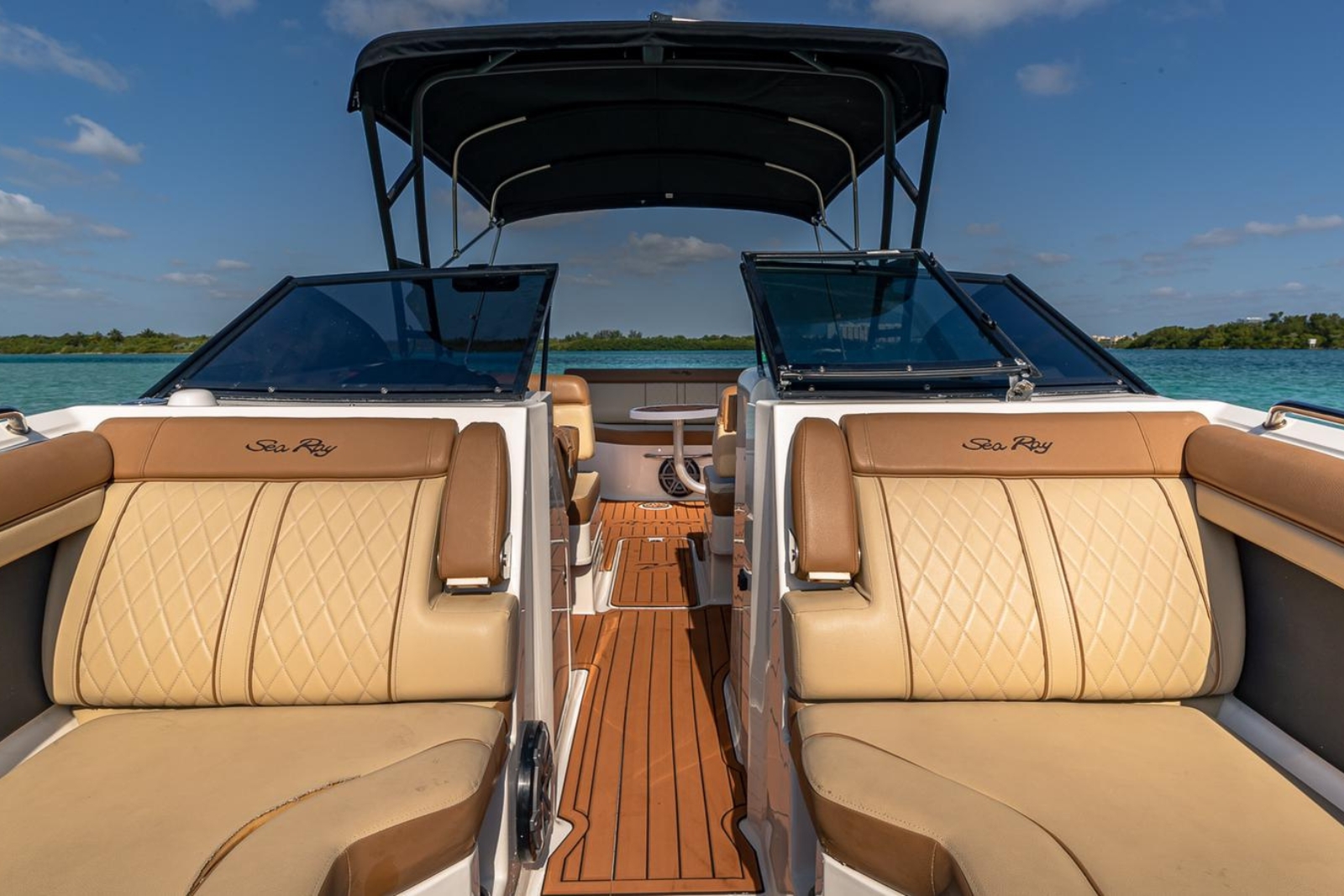 29' Sea Ray yacht charter Miami photo 7