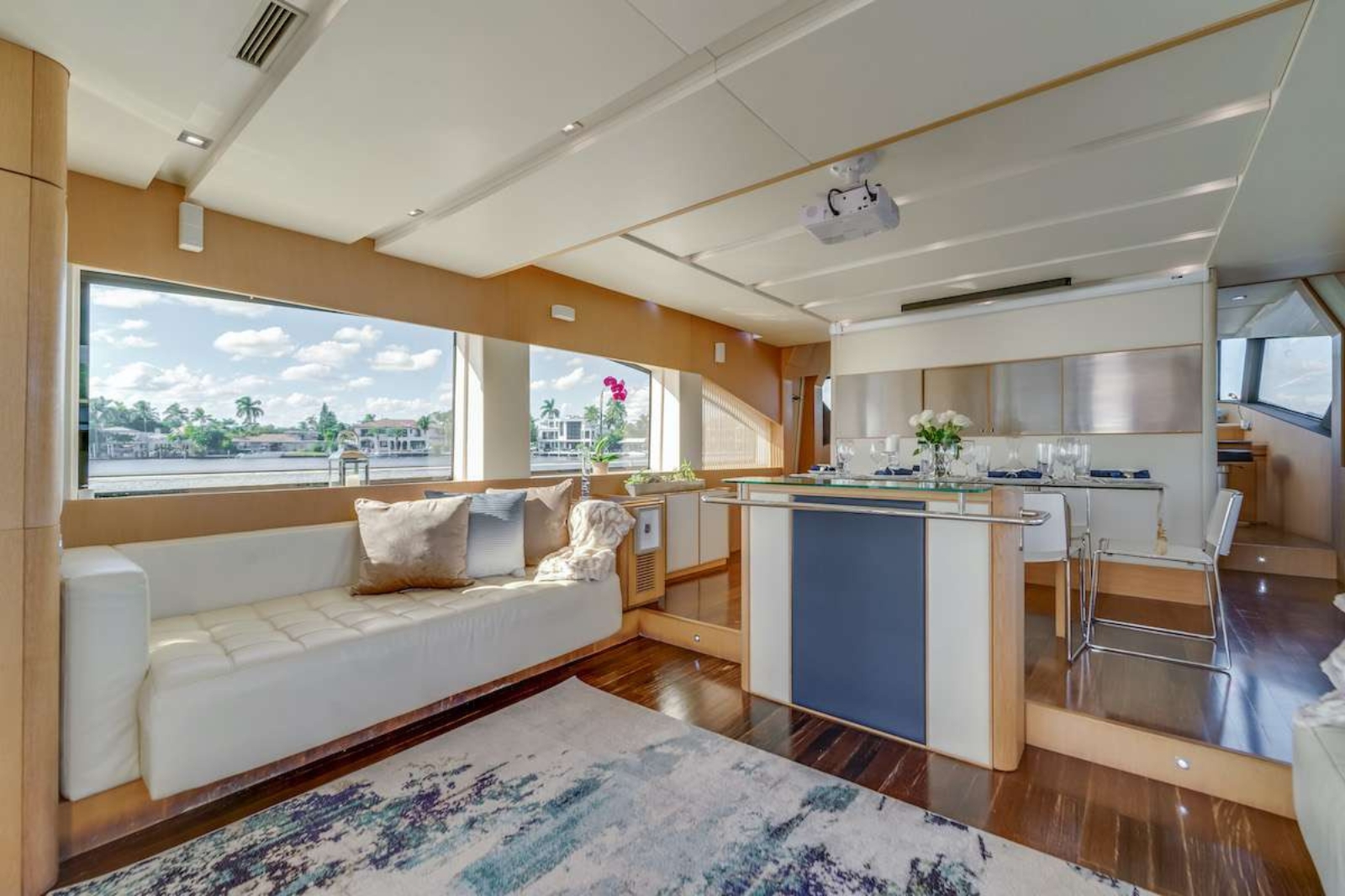 75' Aicon yacht charter Miami photo 6