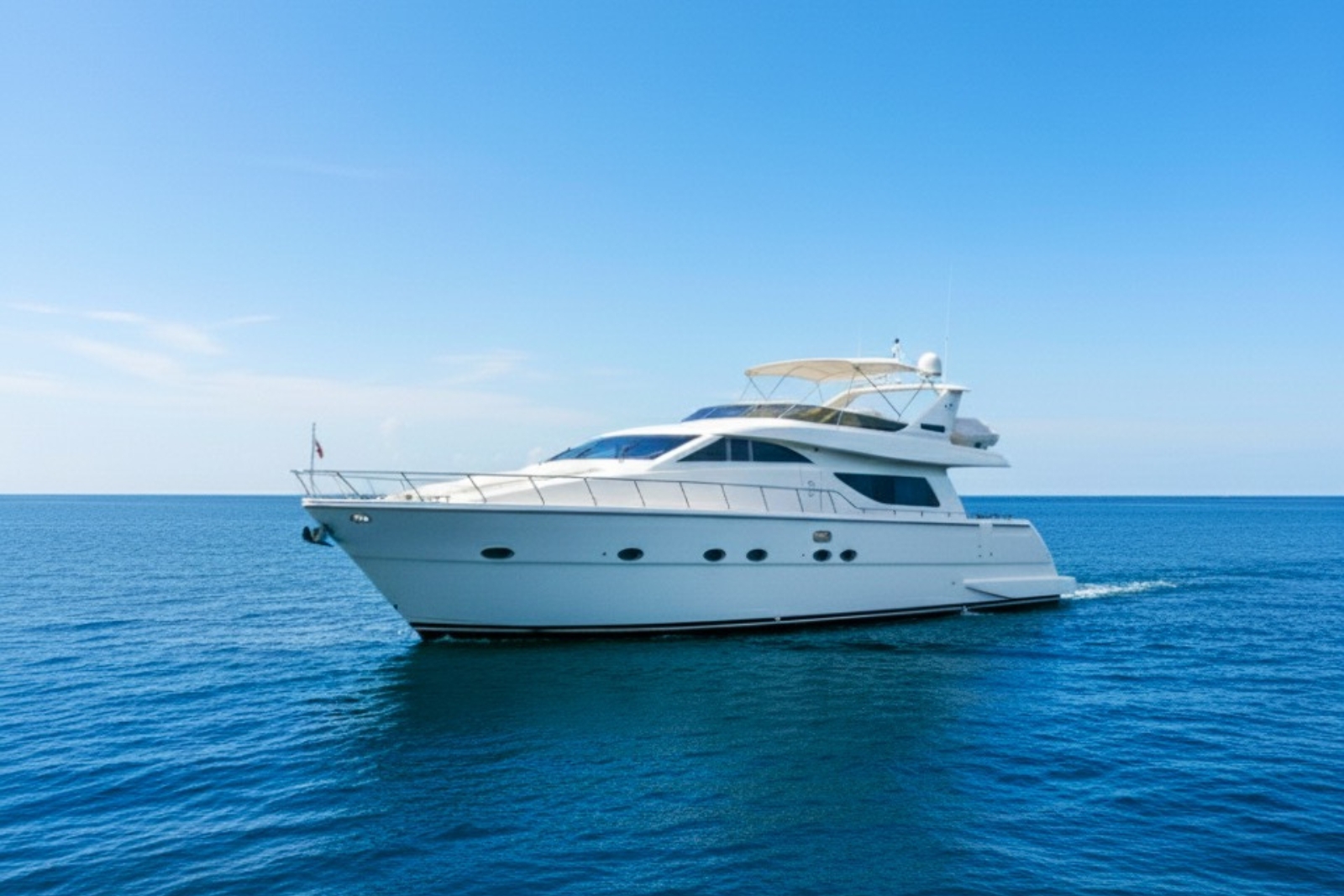 80' Uniese yacht charter Miami photo 2
