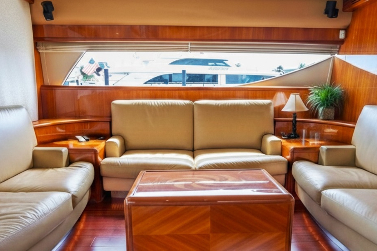 80' Uniese yacht charter Miami photo 6