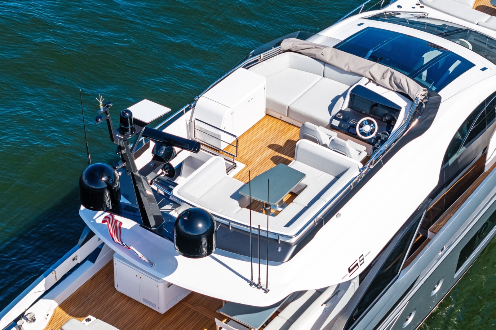 85' Azimut S8 2025 yacht charter Miami photo 8