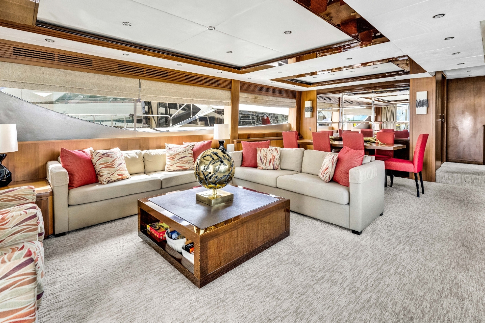 88' Princess D yacht charter Miami photo 8