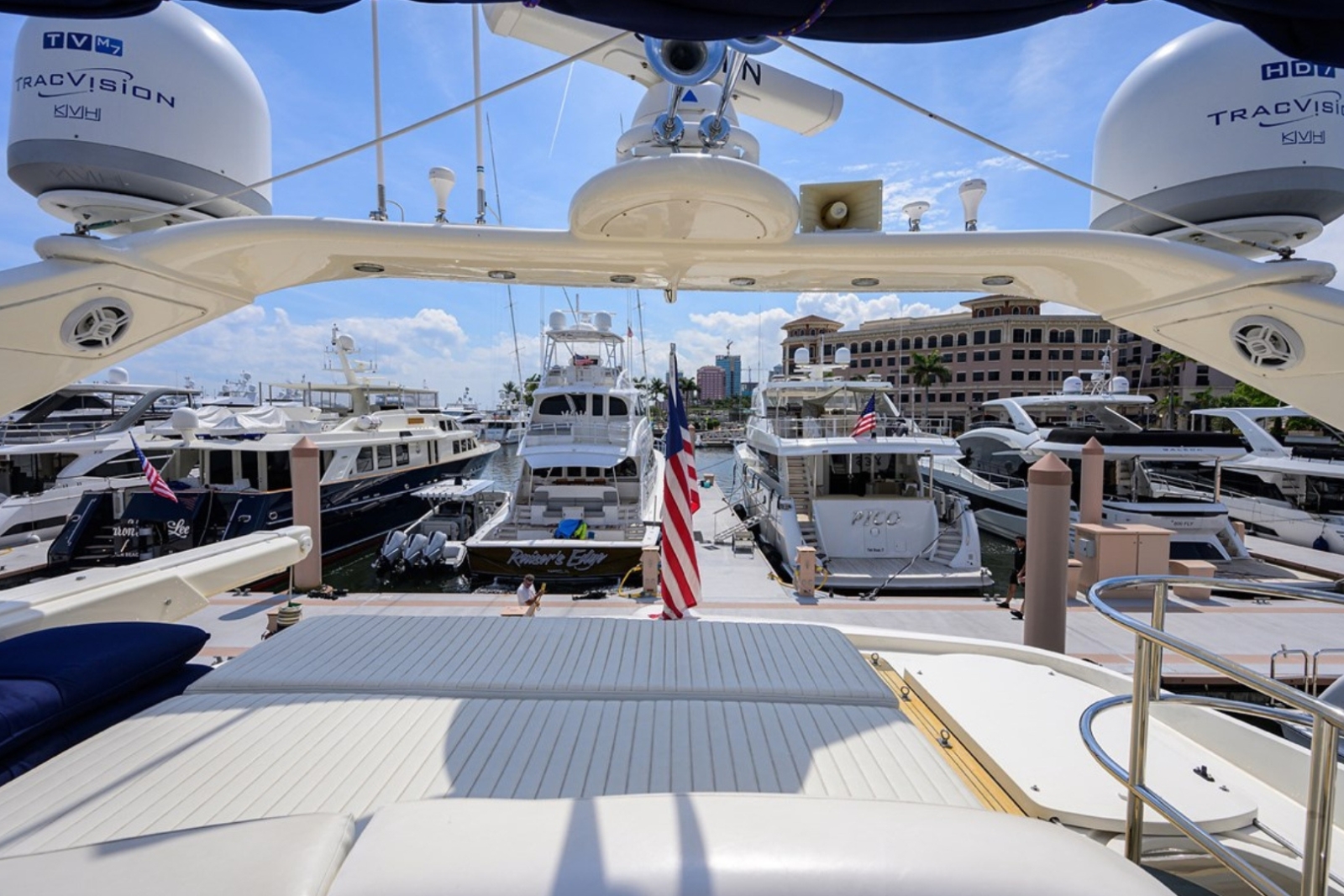 90' Sunseeker yacht charter Miami photo 7