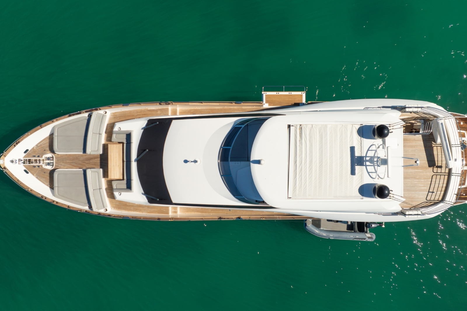 92' Sunseeker D yacht charter Miami photo 2