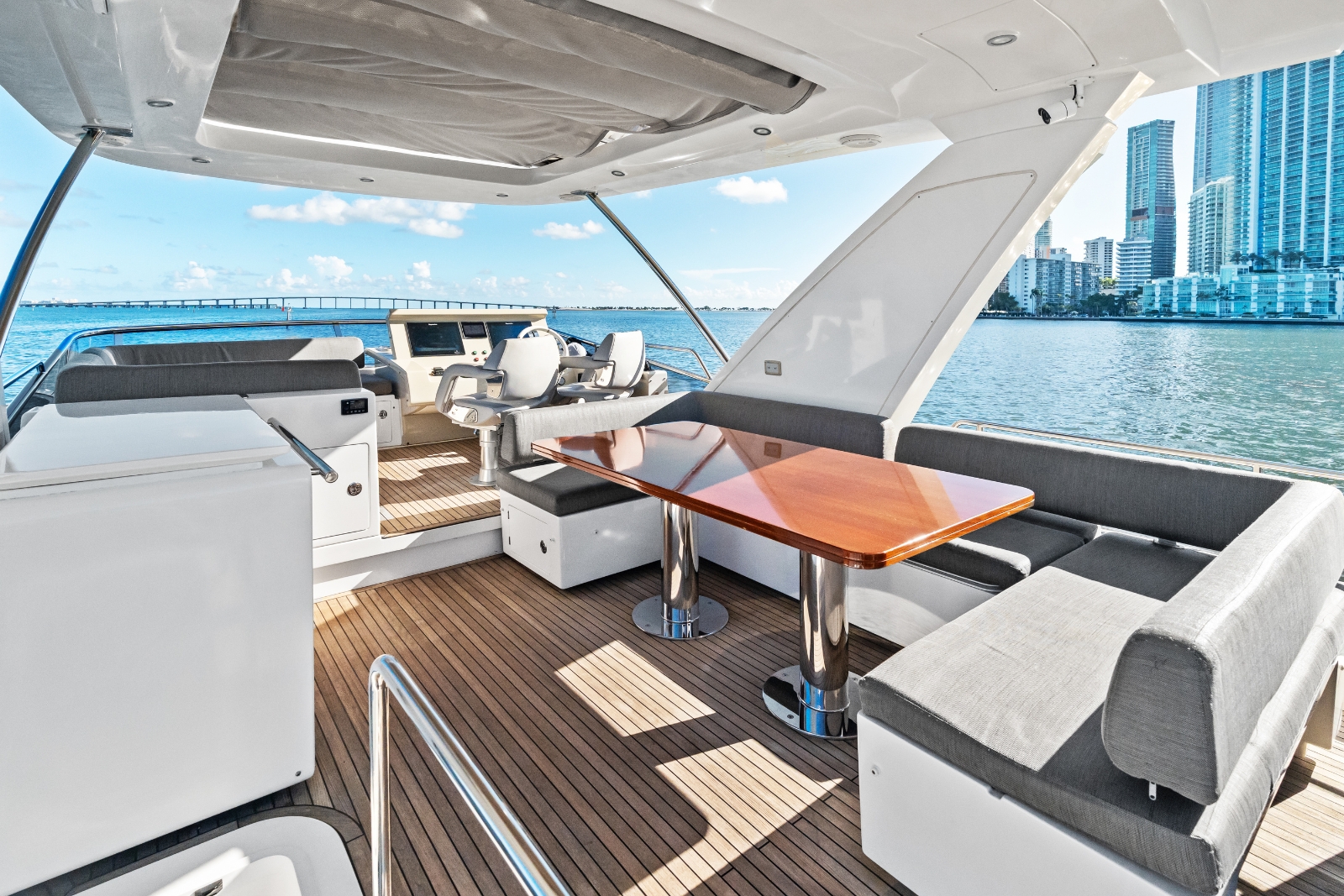 68' Azimut The 1 yacht charter Miami photo 8