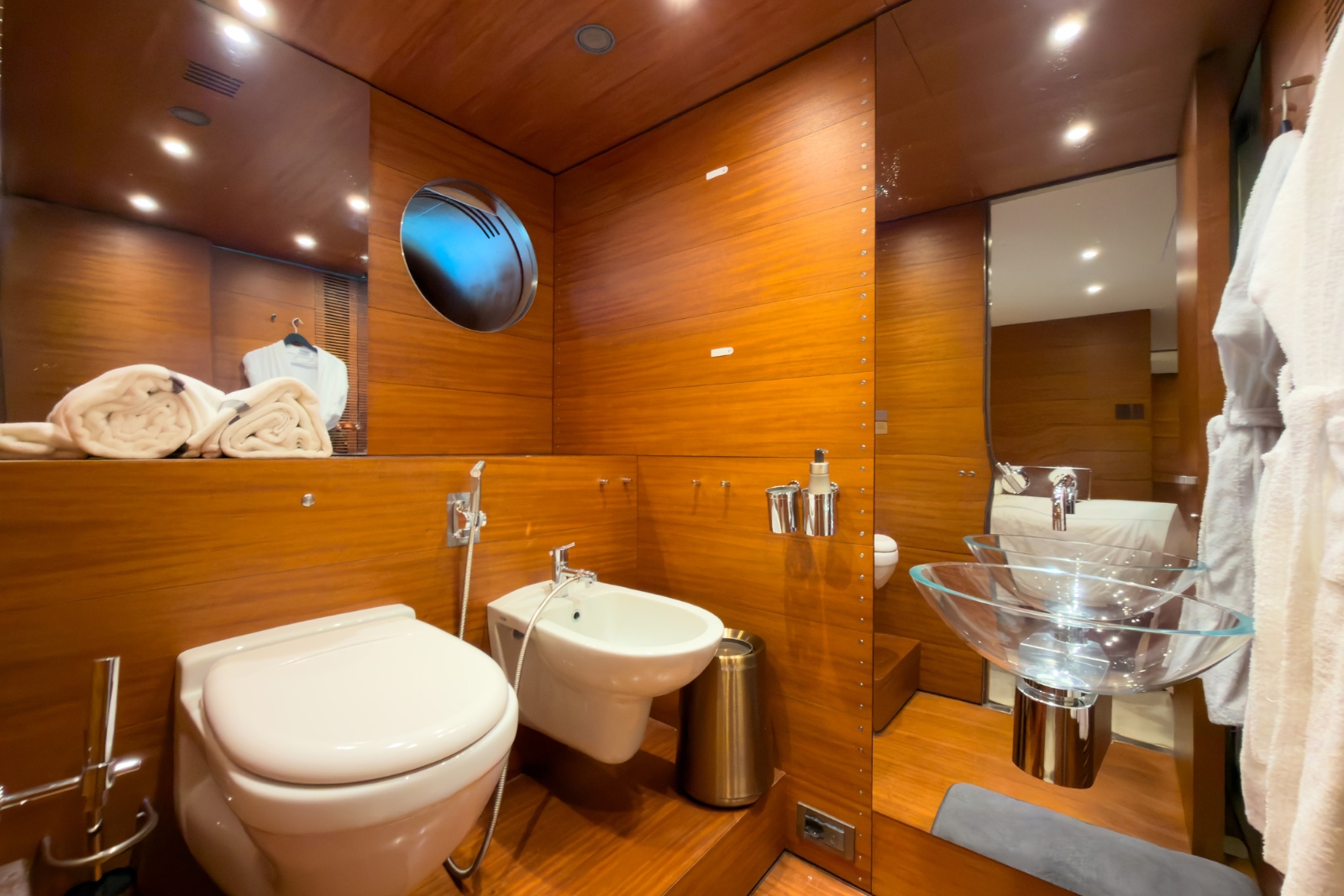 135' Baglietto yacht charter Miami photo 8