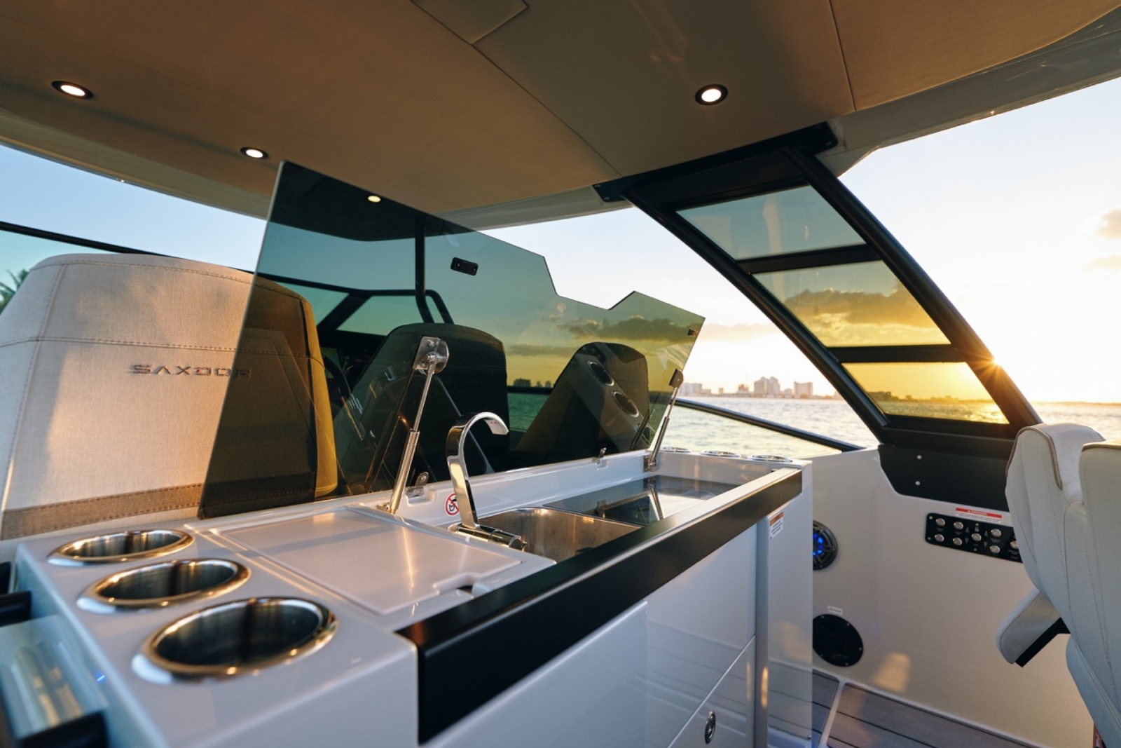 32' Sax 2024 yacht charter Miami photo 6