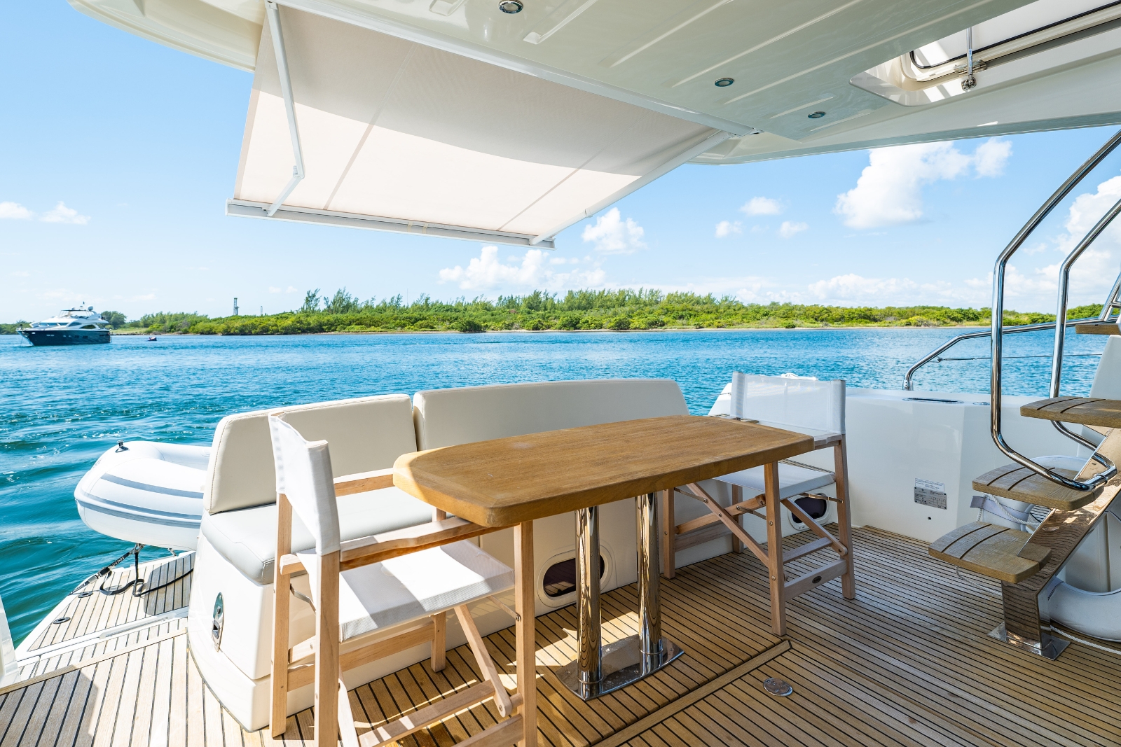 52' Prestige E yacht charter Miami photo 8