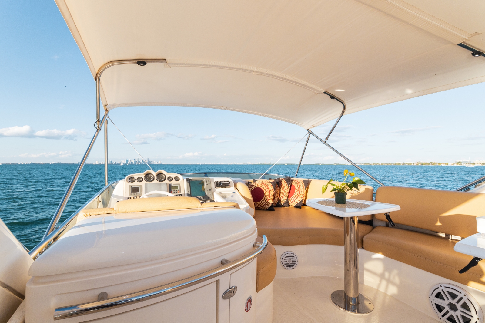 55' Azimut Red yacht charter Miami photo 5