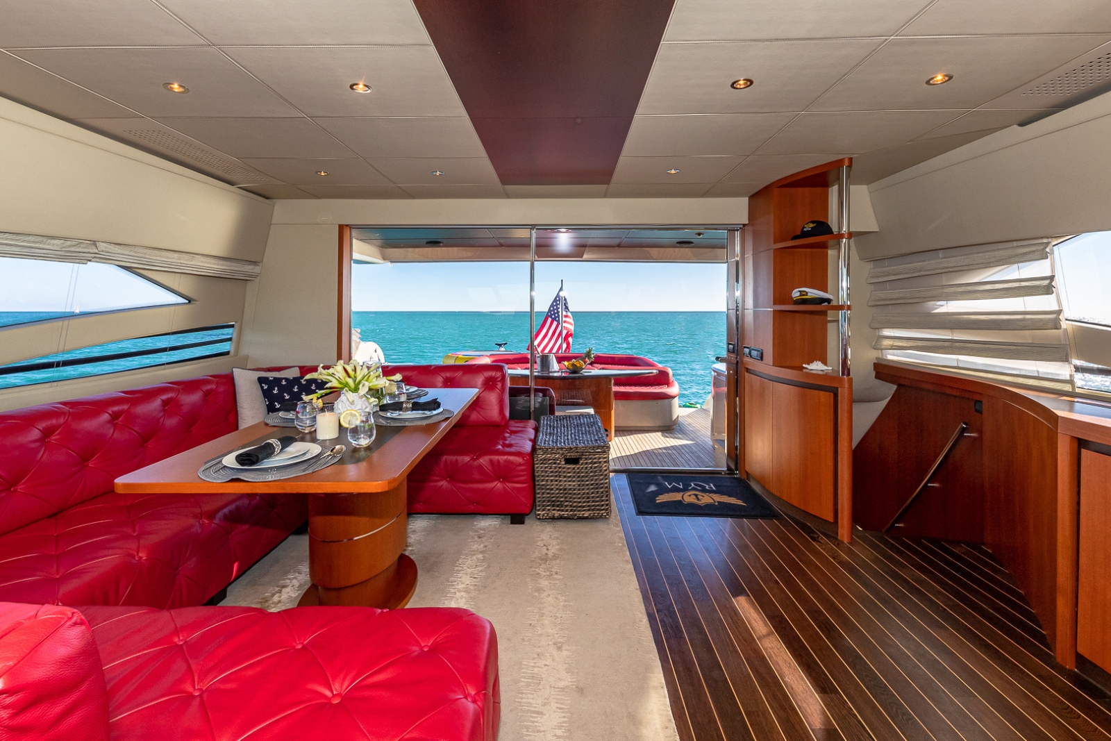 90' Pershing yacht charter Miami photo 6