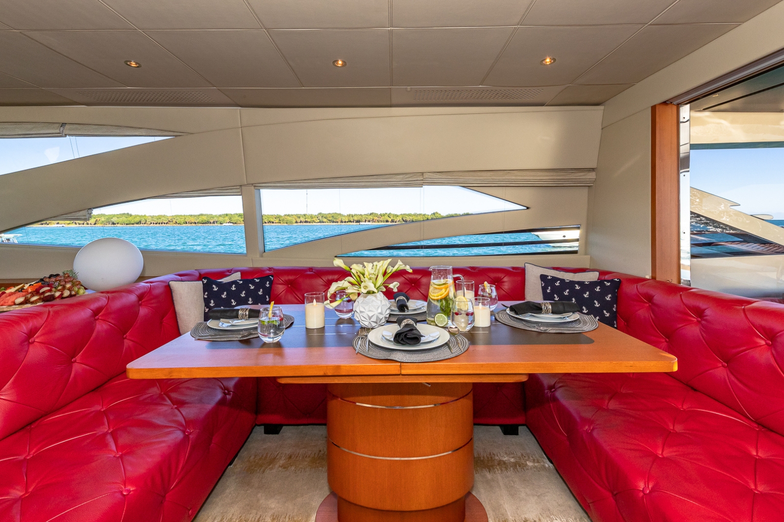90' Pershing yacht charter Miami photo 8