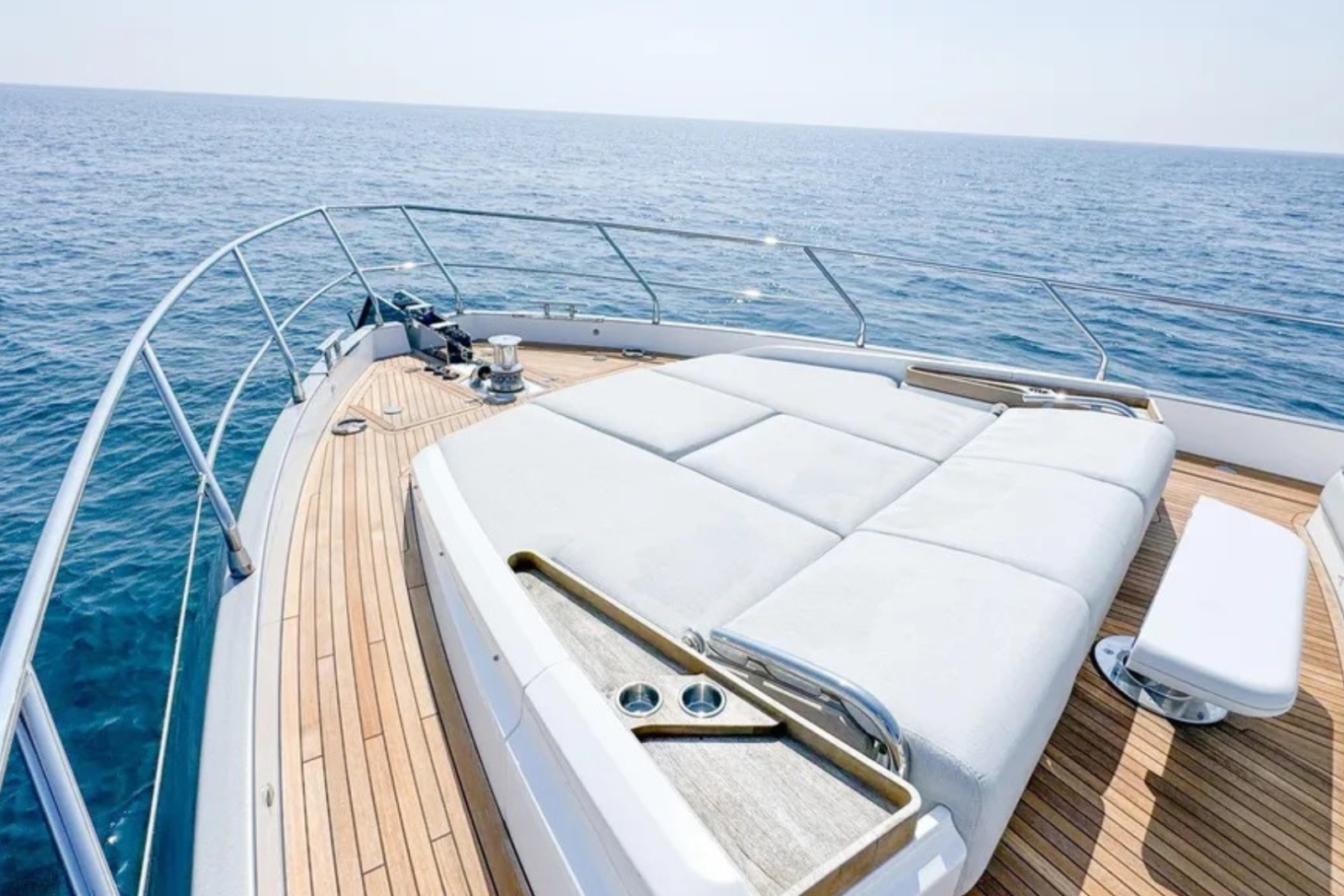 70' Azimut E 2023 yacht charter Miami photo 5