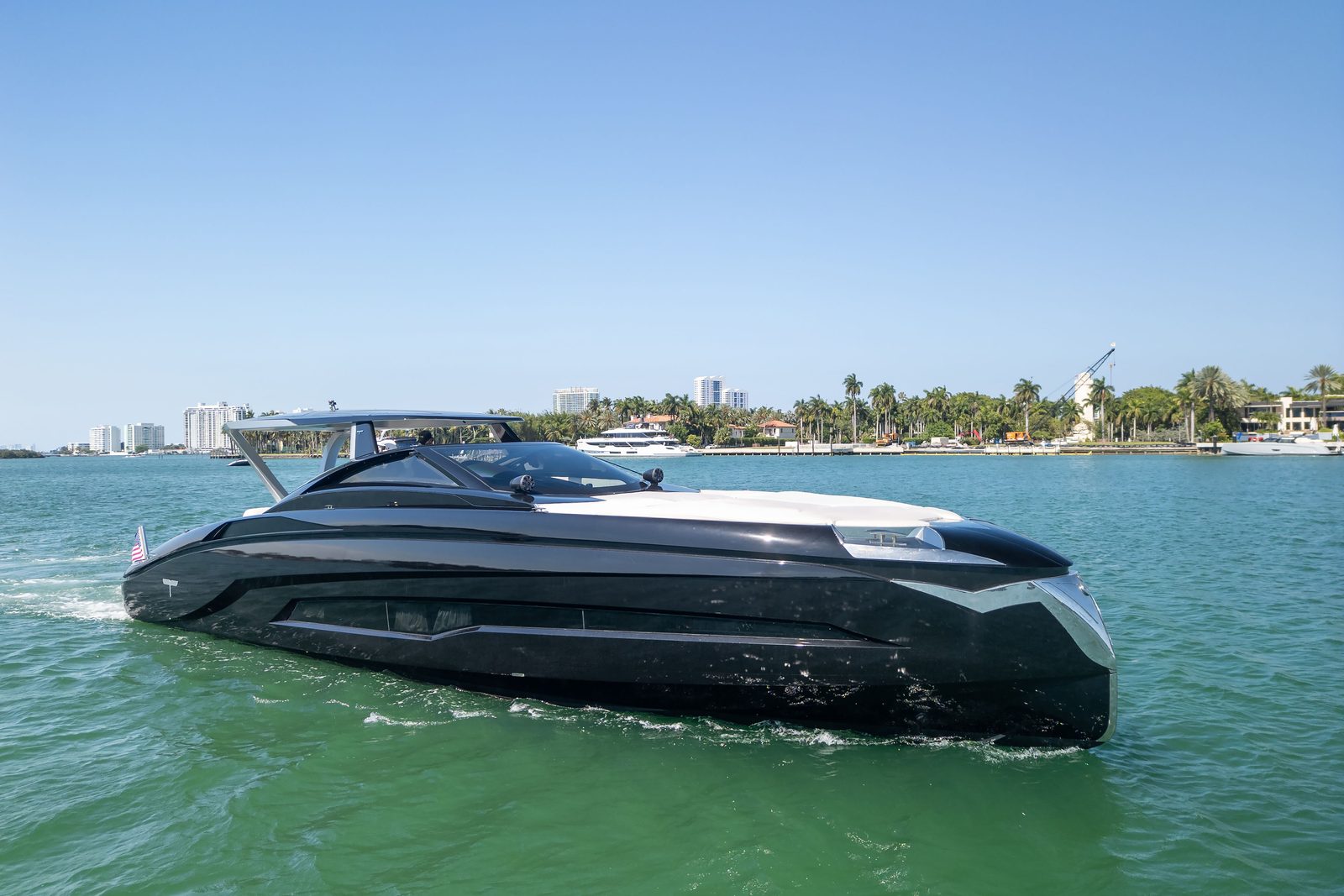 55' Techno yacht charter in North Miami, Miami